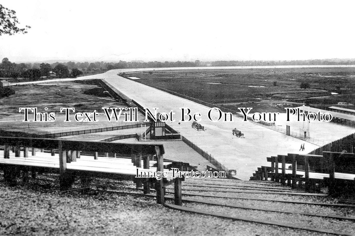 SU 2213 - Brooklands Motor Course, Weybridge, Surrey c1914