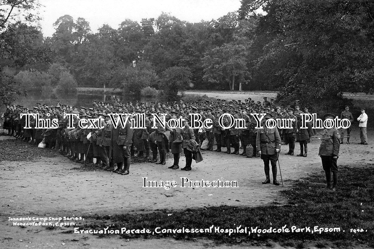 SU 230 - Evacuation Parade, Woodcote Park, Epsom, Surrey c1918