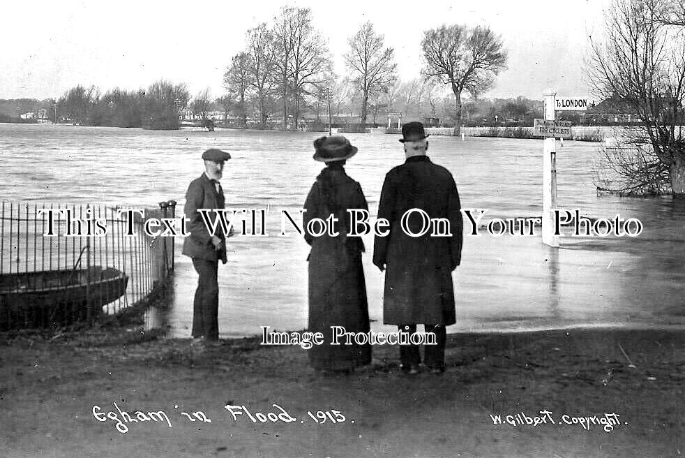 SU 2789 - Egham In Flood, Surrey c1915