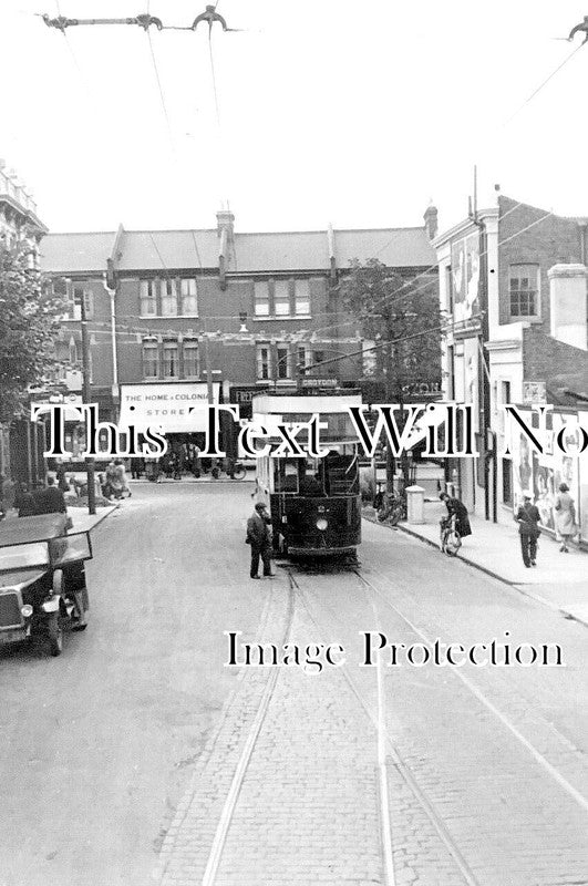 SU 3093 - Tram To Croydon At Sutton, Surrey