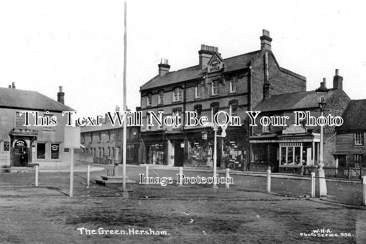 SU 3269 - The Green, Hersham, Surrey c1913