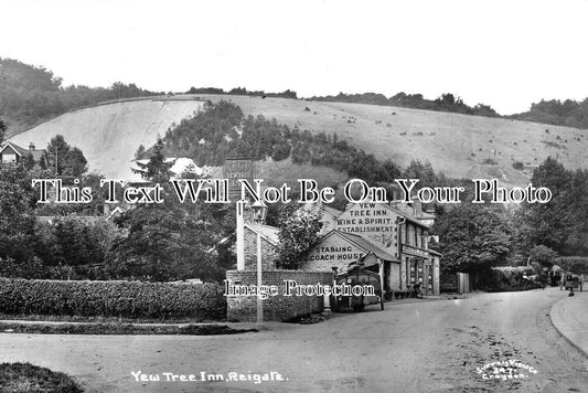 SU 3300 - The Yew Tree Inn Pub, Reigate, Surrey