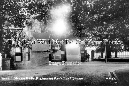 SU 3301 - Sheen Gate, Richmond Park, East Sheen, Surrey c1912