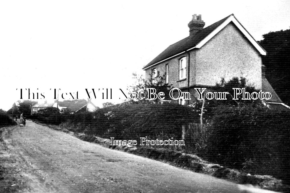 Rowledge SU 3321 - Fuller's Road, Rowledge, Surrey – JB Archive