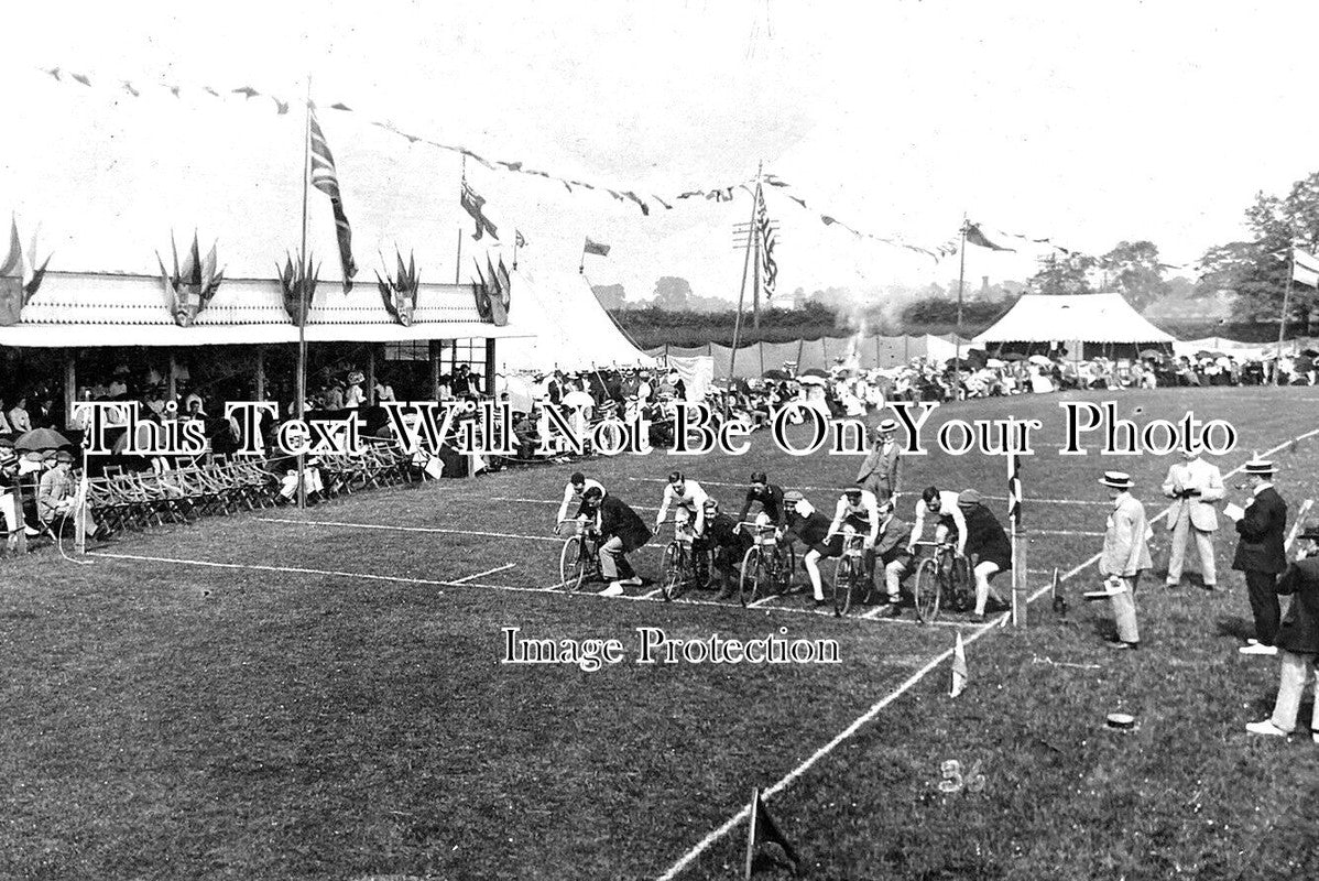 SU 3358 - Sports Day, Weybridge, Chertsey, Surrey c1911