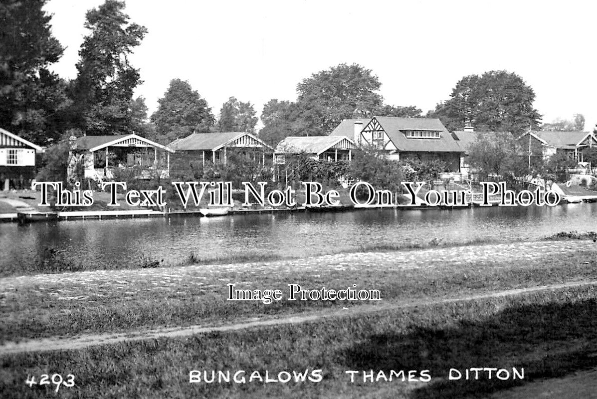 SU 3507 - Bungalows, Thames Ditton, Surrey