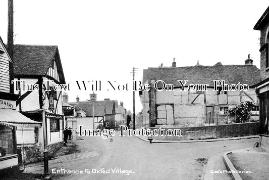 SU 3831 - The Bell Inn Pub, Entrance To Oxted, Surrey c1913