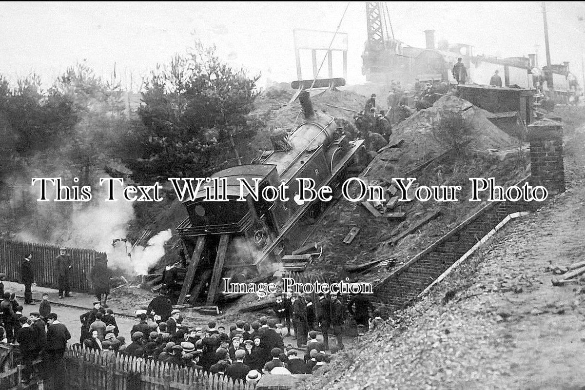 SU 440 - Rail Accident, Camberley, Surrey 1907