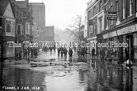 SU 562 - The Floods, Guildford, Surrey 1928