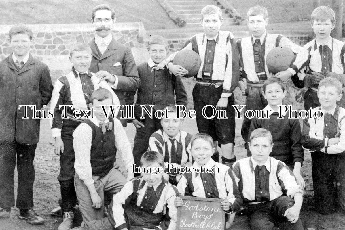 SU 570 - Godstone Boys Football Club, Surrey c1909