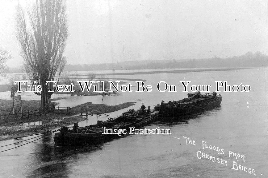 SU 758 - Floods From Bridge, Chertsey, Surrey