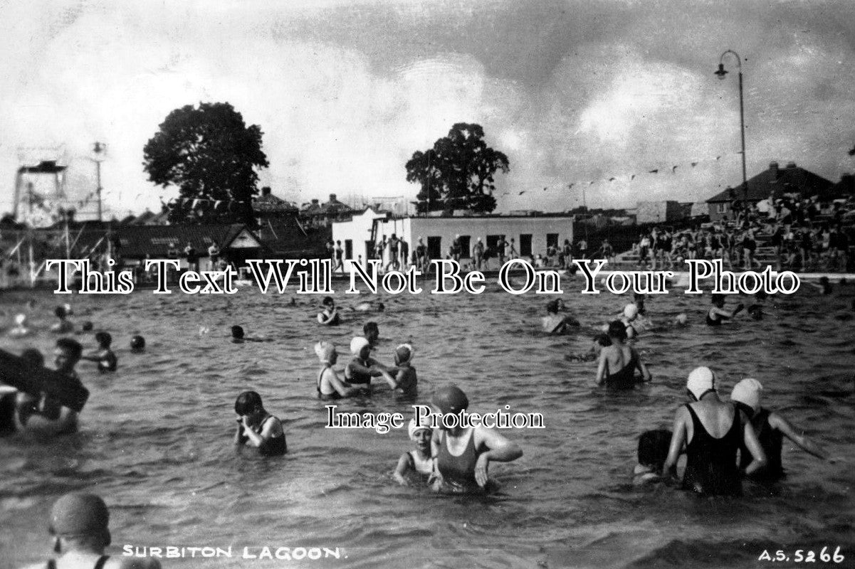 SU 770 - Surbiton Lagoon, Open Air Swimming Pool, Surrey