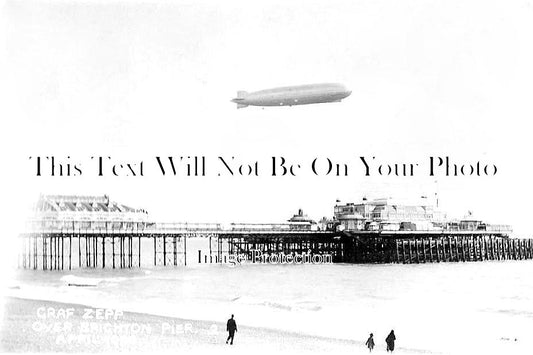 SX 1410 - Graf Zeppelin Airship Over Brighton Pier, Sussex c1930