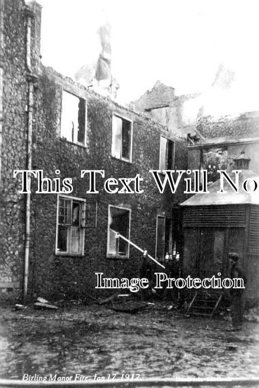 SX 1431 - Birling Manor Fire, Sussex 1917