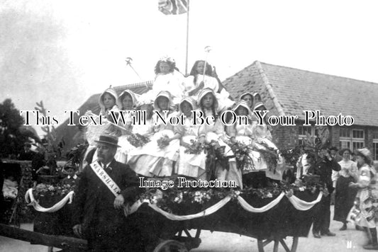 SX 1478 - Littlehampton Cottage Hospital Parade, Sussex 1910