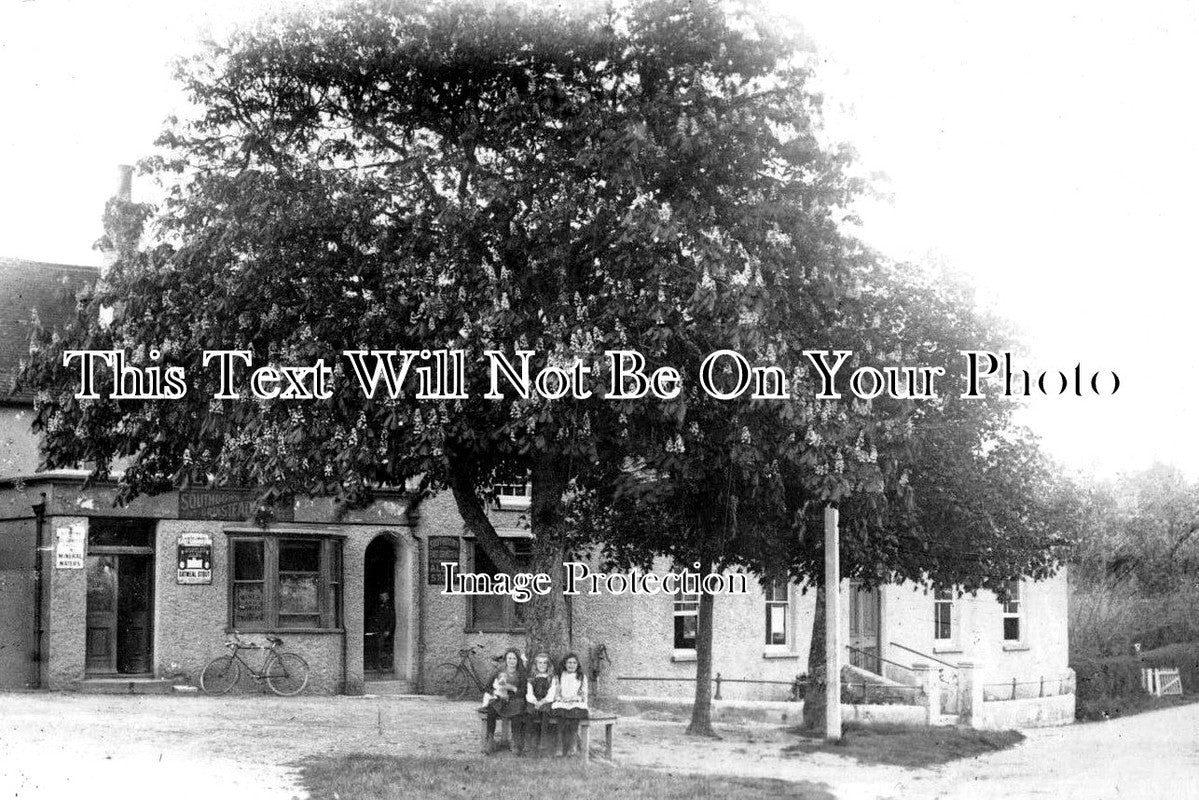 SX 1653 - The Roebuck Inn, Laughton, Sussex