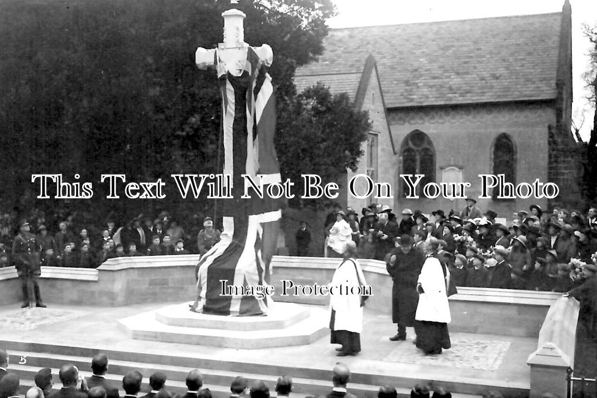 SX 1674 - Unveiling Petworth War Memorial, Sussex