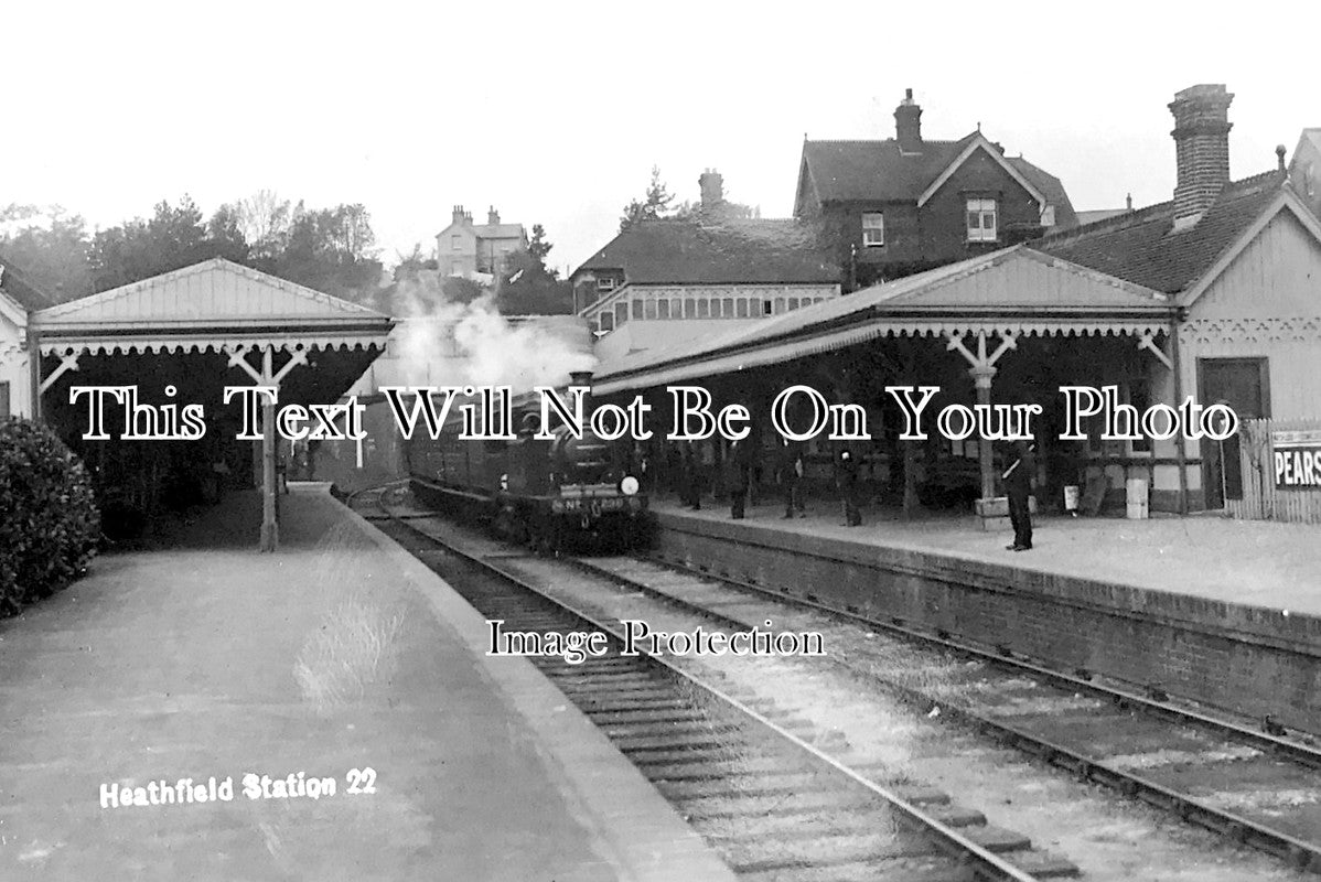 SX 1767 - Heathfield Railway Station, Sussex