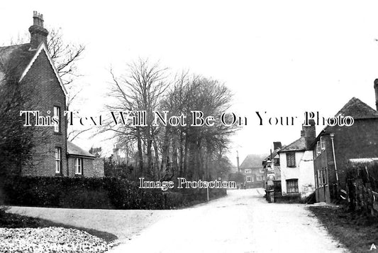 SX 1825 - Iklesham Village, Sussex