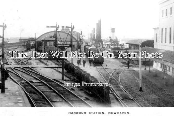 SX 2023 - Harbour Railway Station, Newhaven, Sussex c1910