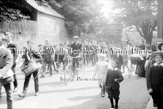 SX 259 - East Grinstead Parade, Sussex