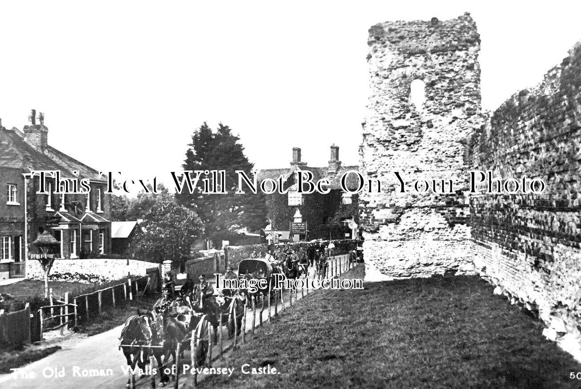 SX 2909 - Old Roman Walls Of Pevensey Castle, Sussex c1935