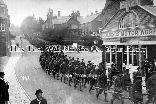 SX 303 - WW1 Soldiers, Goldings Motor Works, Haywards Heath, Sussex