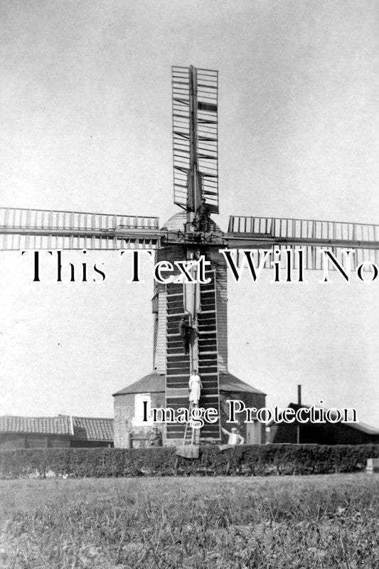 SX 312 - Skinners Mill, Windmill, Stradbroke, Suffolk c1924