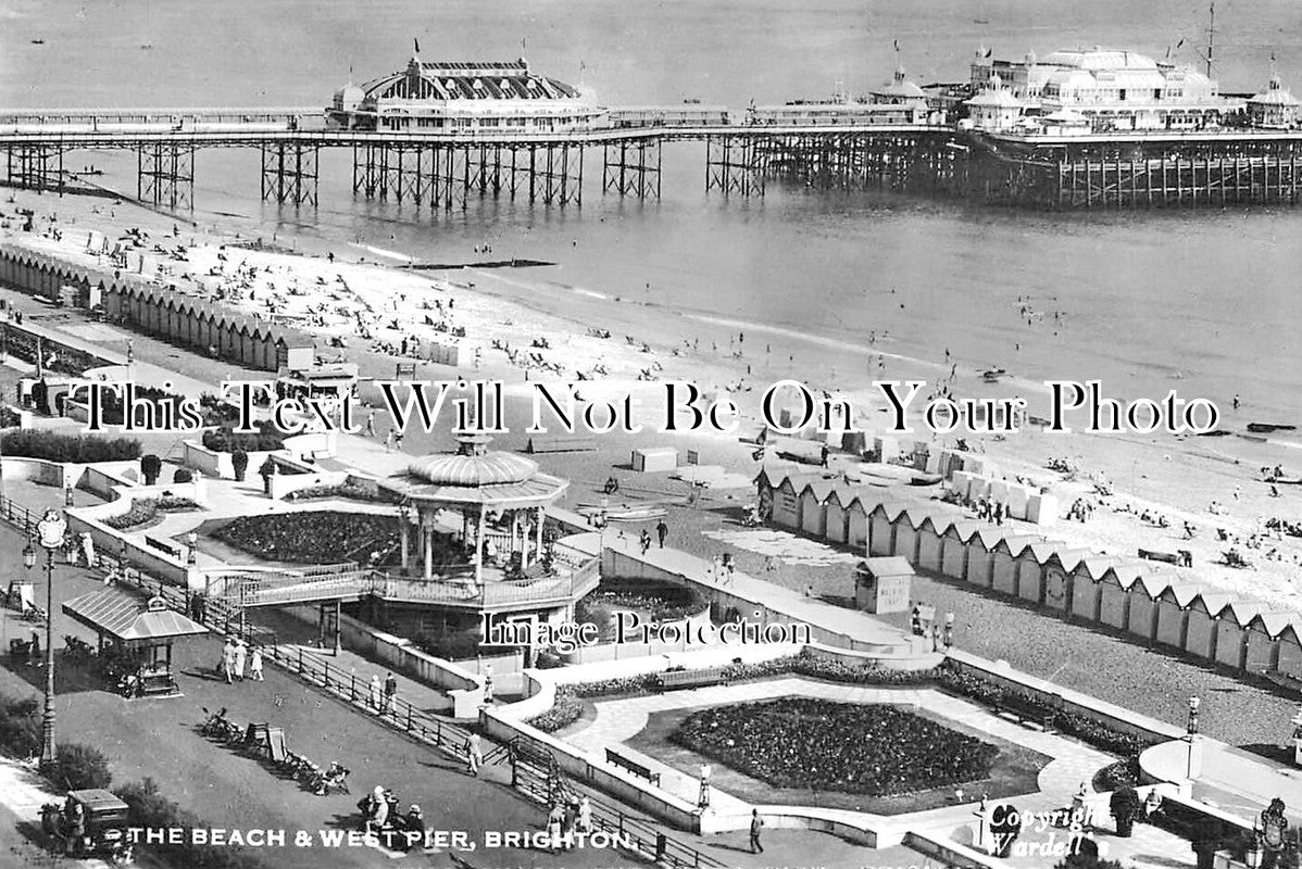 SX 3374 - The Beach & West Pier, Brighton, Sussex