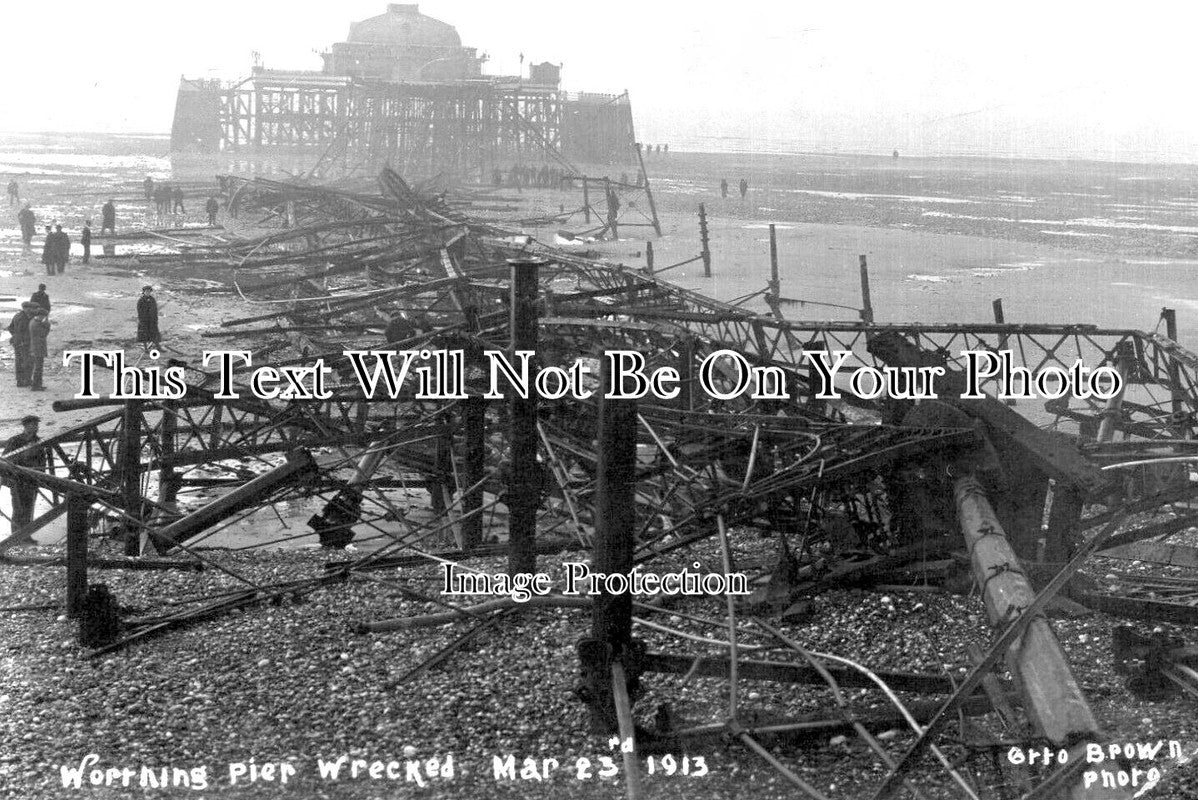 SX 3382 - Worthing Pier Wrecked, Sussex 1913