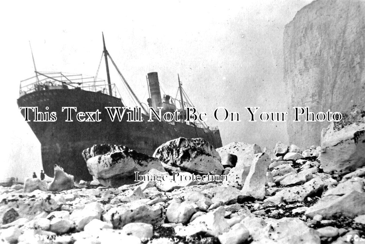 SX 3393 - SS Eastfield Shipwreck, Beachy Head, Sussex c1909