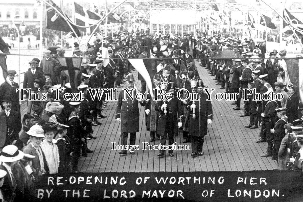 SX 3526 - Re-Opening Of Worthing Pier, Sussex 1914