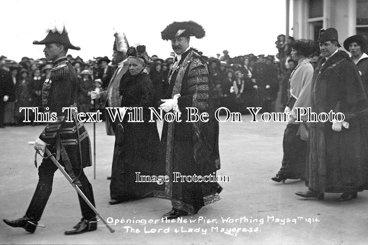 SX 3534 - Re-Opening Of Worthing Pier, Sussex 1914