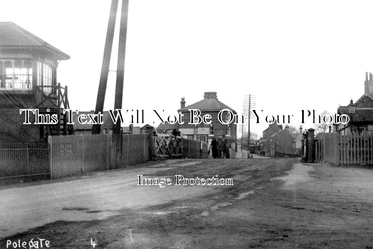 SX 3882 - Polegate Railway Crossing & Signal Box, Sussex