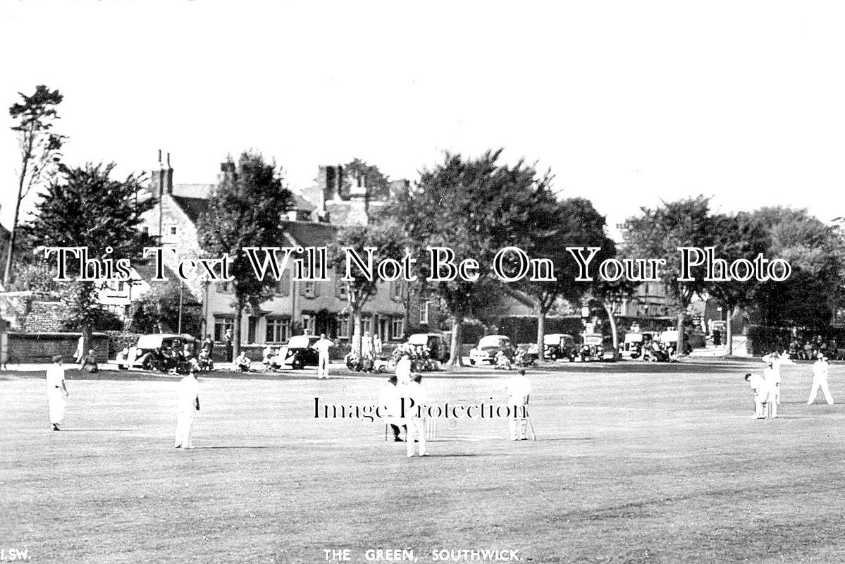 SX 4039 - Cricket On The Green, Southwick, Sussex