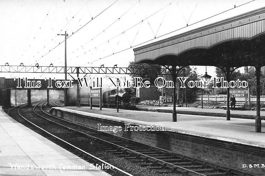 SX 4049 - Wandsworth Common Railway Station, Sussex