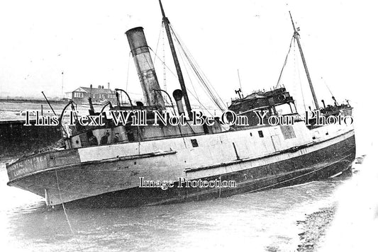 SX 4076 - Continental Coaster Ship Aground, Littlehampton, Sussex c1930