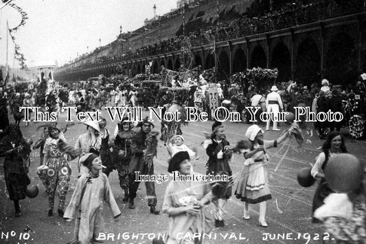 SX 432 - Brighton Carnival, Sussex 1922