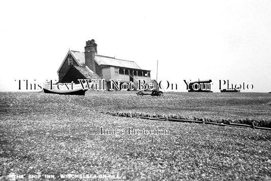 SX 4329 - The Ship Inn Pub, Winchelsea, Sussex c1933