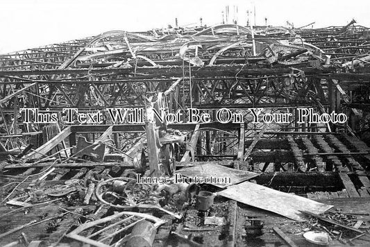 SX 4389 - Hastings Pier Fire Damage, Sussex 1917