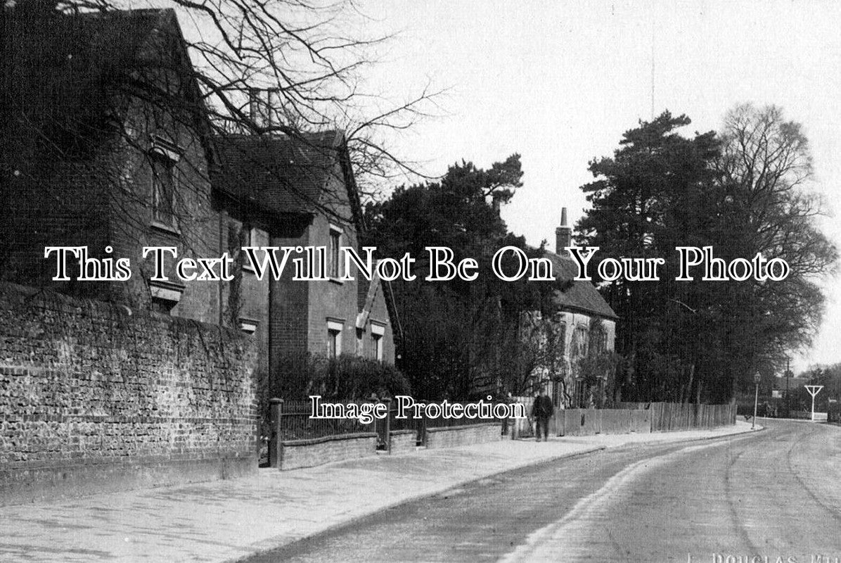 SX 448 - Cuckfield, Sussex c1920