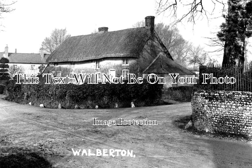 SX 4606 - Walberton, Sussex c1942