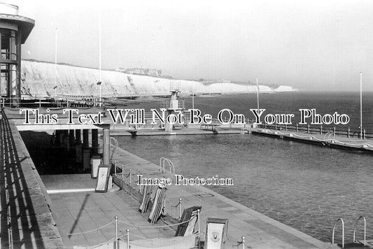 SX 4646 - Black Rock Bathing Pool, Brighton, Sussex