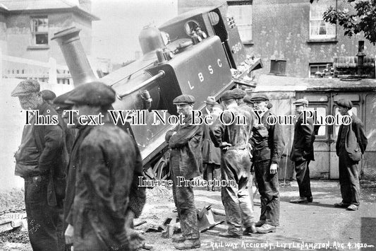 SX 4747 - Railway Accident At Littlehampton, Sussex c1920