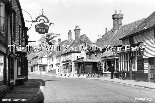 SX 4861 - The Queens Head Hotel, Wadhurst, Sussex