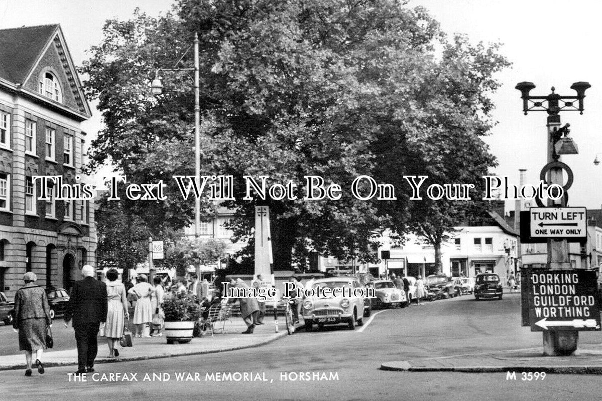 SX 4877 - The Carfax & War Memorial, Horsham, Sussex c1962