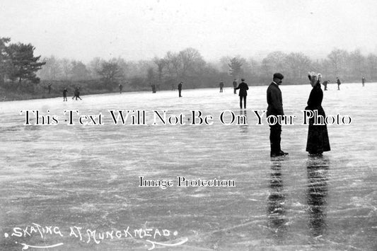 SX 496 - Ice Skating At Monkmead, West Chiltington,  c1909