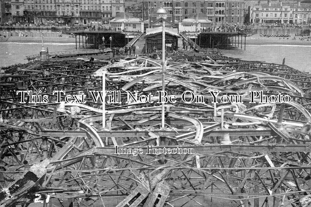 SX 5007 - Hastings Pier After The Fire, Sussex c1917