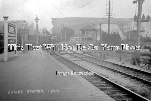 SX 510 - Lewes Railway Station, Sussex c1907