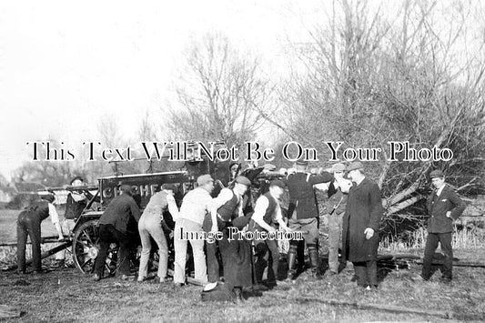 SX 5104 - Chichester Fire Brigade Engine, Sussex c1921